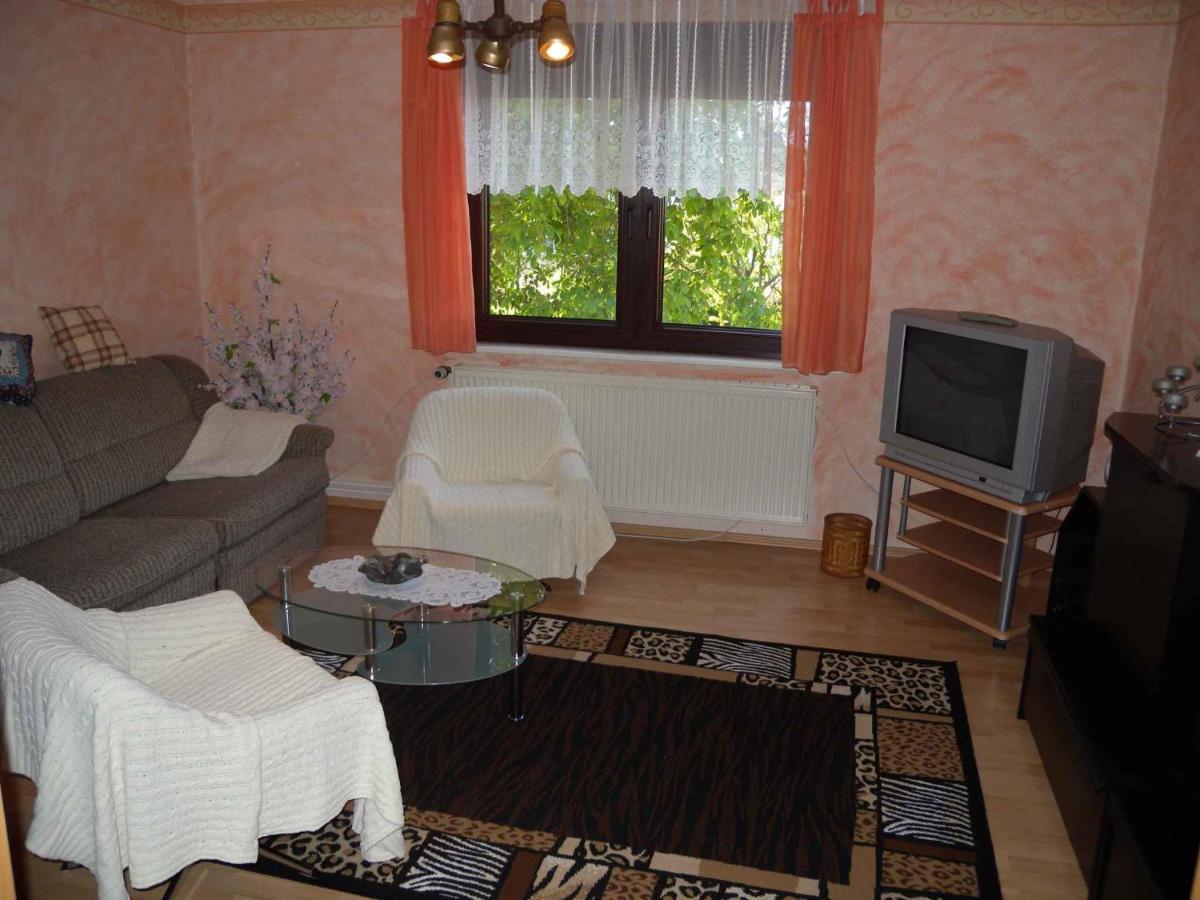 Apartment In Bergen Auf Ruegen 2835 Bergen Auf Rugen Eksteriør bilde